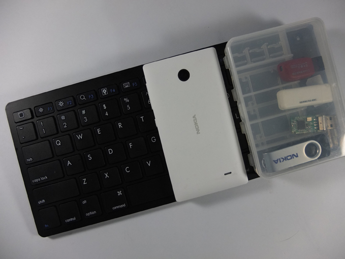 Minimalist Bluetooth Keyboard Review 05