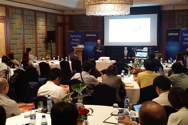 Sumit Bansal, Director for ASEAN, Sophos, gave an opening address to kick-start the roadshow in Cebu