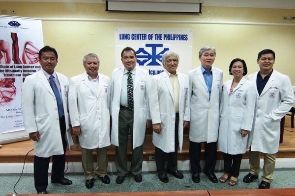 Experts in Pulmonary Healthcare. (L-R): Dr. Camilo Pada, Dr. Antonio Ramos, Dr. Guilleromo Barroa, Jr., Dr. Jose Luis Danguilan, Dr. Rey Desales, Dr. Guia Ladrera, and Dr. Edmund Villaroman of the Lung Center of the Philippines explain the benefits of the Video-Assisted Thoracic Surgery lobectomy.