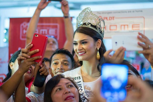 PLDT-HOME-Pia-Wurtzbach