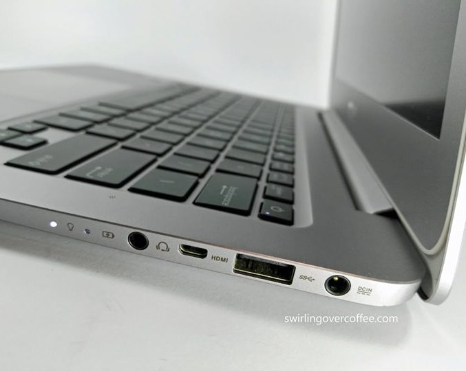 ASUS ZenBook UX305LA Review 9