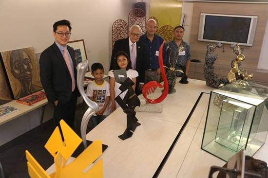 Rotary Club of Makati West holds yearly art sale and charity drive for kids with congenital heart ailments