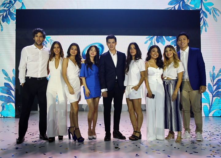 L-R: Nico Bolzico, Janina Manipol, Chie Filomeno, Sandara Park, Mario Maurer, Haley Dasovich, Michelle Dy, Cha Ocampo, and Jeron Teng.