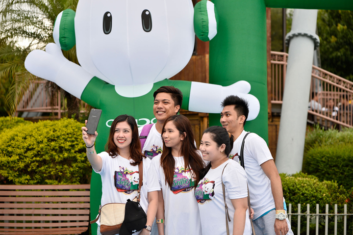 National Selfie Day at Enchanted Kingdom, OPPO, OPPO F4 6GB