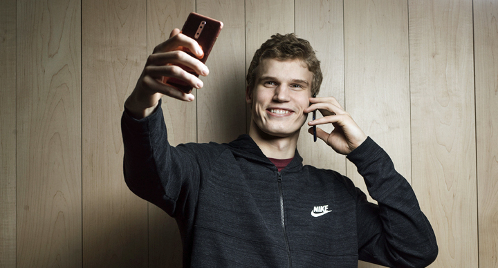 Lauri Markkanen is the new brand ambassador of Nokia phones.