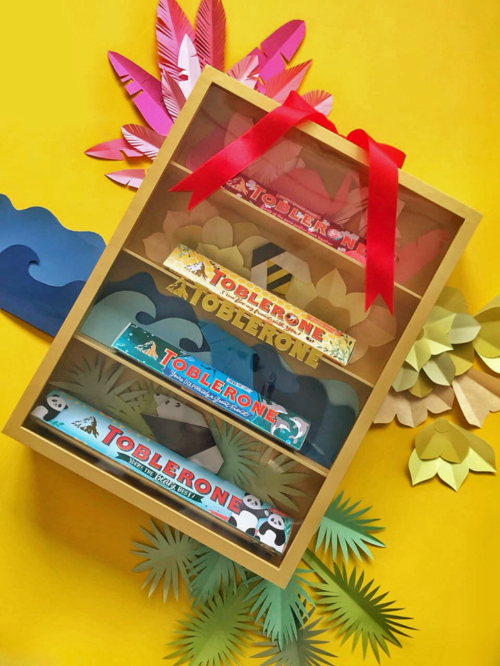 The Limited Edition Toblerone Friendship Day packs are available in 100g (Php 106) and 200g (Php 206).