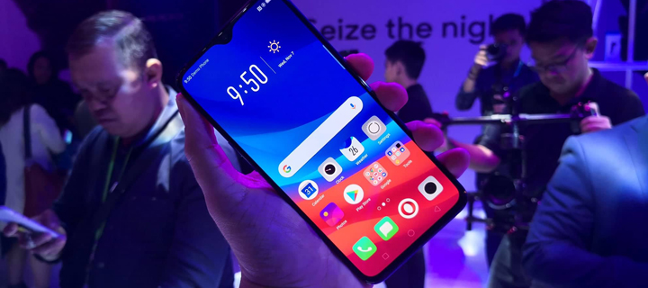 OPPO’s first triple rear camera smartphone, the R17 Pro, sells for Php38,990