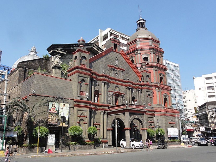 Five must-visit churches in Manila for Simbang Gabi