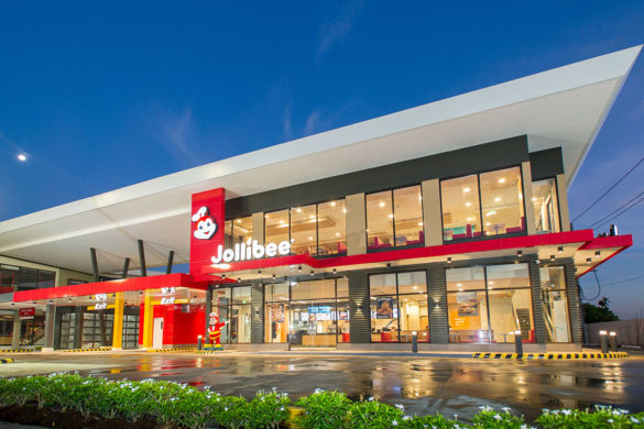 Jollibee opens new Level Up Joy Store in SLEX with first ever dual lane drive thru in the country