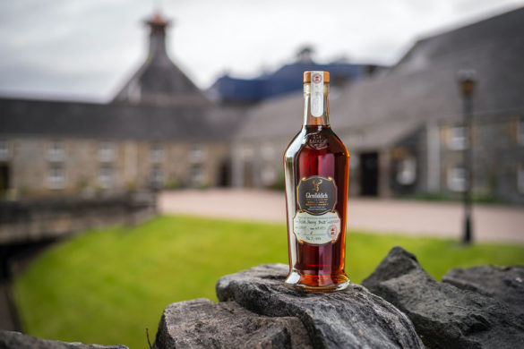 Glenfiddich Partners With Whisky Auctioneer to Raise Funds for the Speyside Community