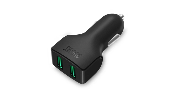 Get the Aukey Dual Port Fast Charge Car Charger at 40% off on Shopee