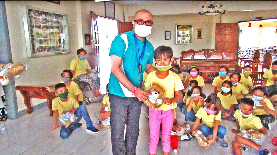 B. Braun Avitum brings Christmas smiles to Bahay Ni San Jose orphans