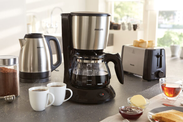 Enhance your daily coffee experience with Philips coffee makers!