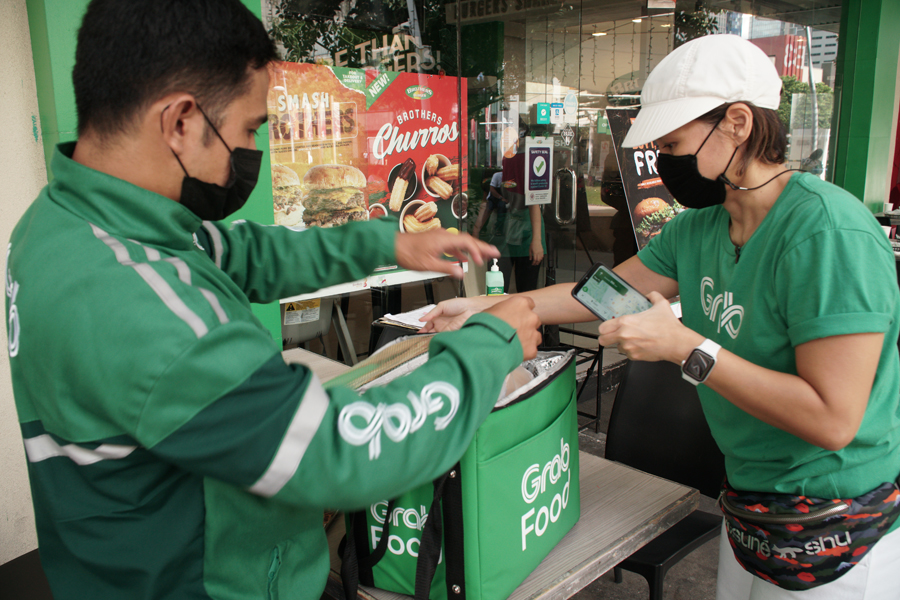 Grab Philippines celebrates Buwan ng Tagapaghatid, recognizes and champions Grab driver- and delivery-partners