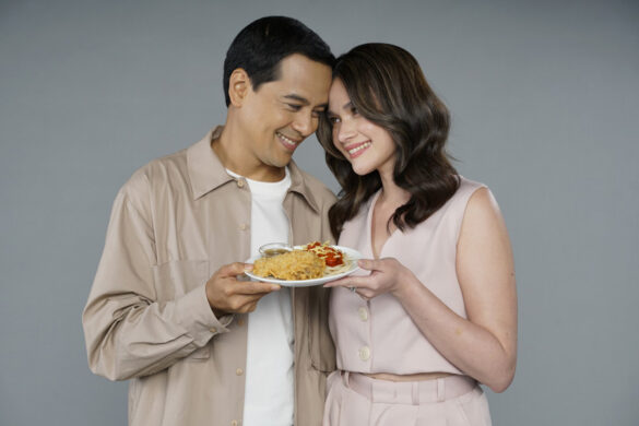 John Lloyd Cruz and Bea Alonzo make their long-awaited comeback as the newest endorsers of Jollibee’s Perfect Pair: Chickenjoy with Jolly Spaghetti