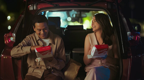 Finding love with John Lloyd & Bea’s One True Pair The Movie, a film from Jollibee Studios