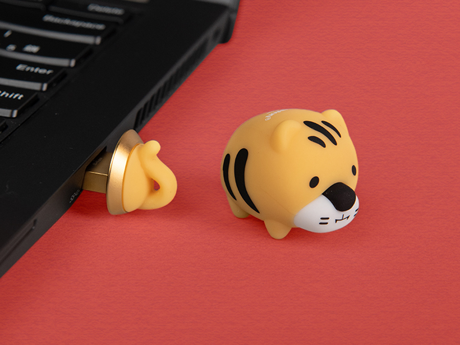 Ring in the New Year with a Roar! Kingston Technology Releases Limited-Edition 2022 Mini Tiger USB Drive