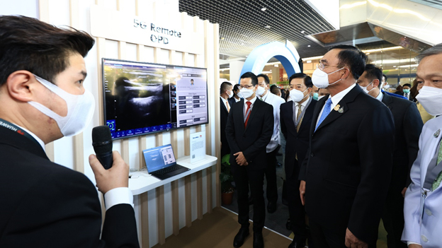 Prime Minister Prayut Chan-o-cha Visits 5G Smart Hospital Exhibitions