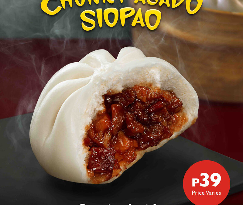 Chowking shows us how to eat an authentic, Hong Kong-style siopao