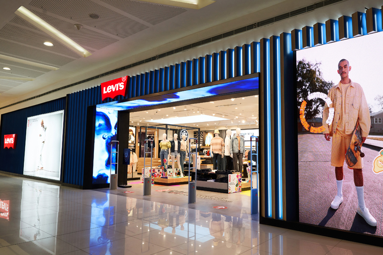 Levi's NextGen is now open at SM Mall of Asia with new Tailor Shop services  available – SwirlingOverCoffee