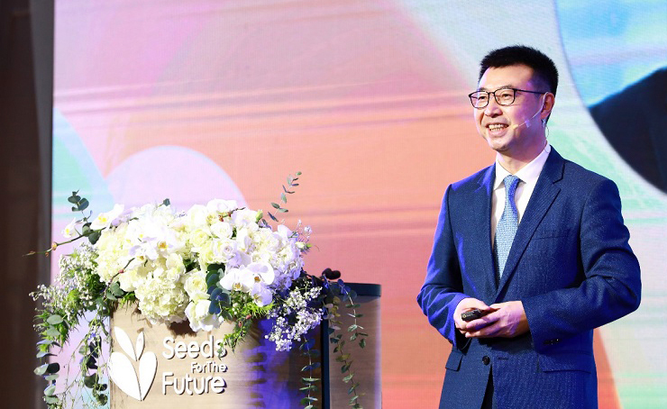 Mr. Simon Lin, President of Huawei Asia-Pacific