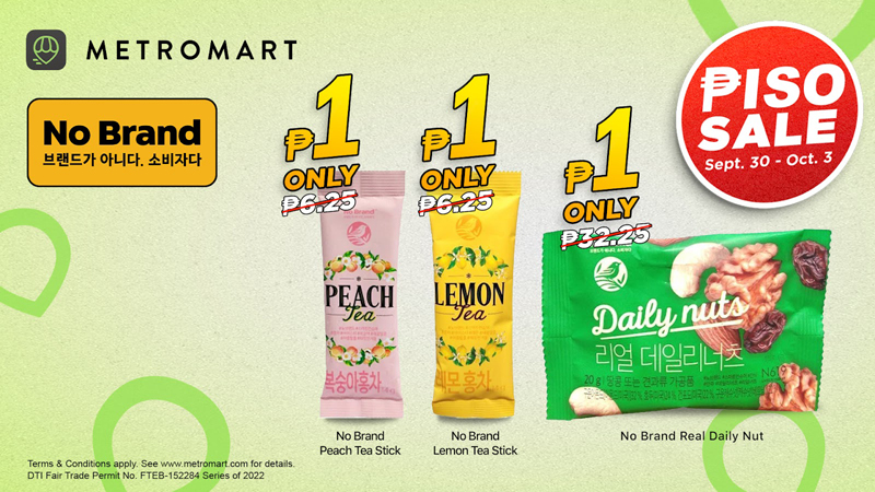 Get 1-peso snacks in MetroMart PISO SALE