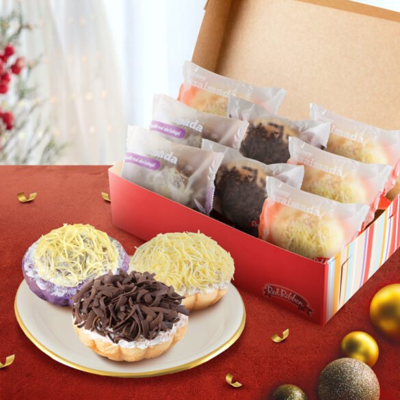 Red Ribbon’s Holiday Gift Box is the perfect way to share love this Christmas!