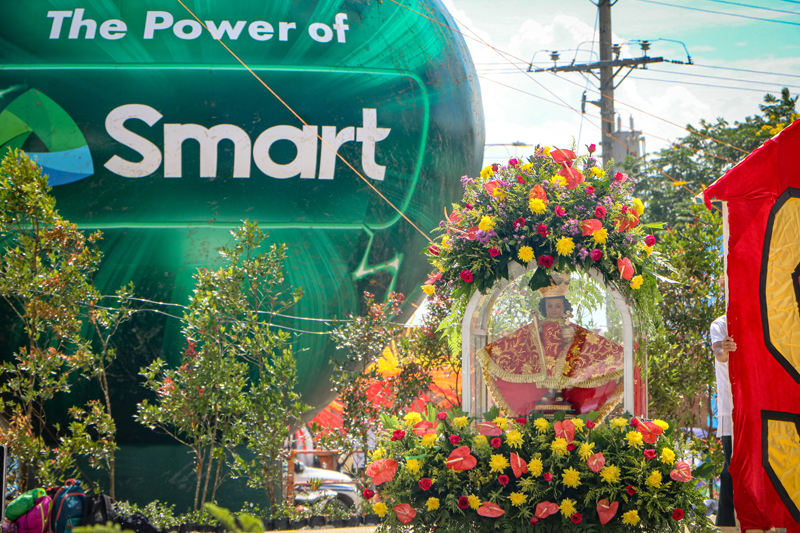 Smart ignites Grand Sinulog comeback