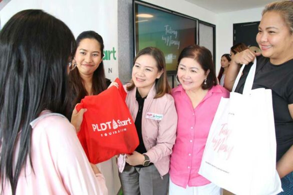 PLDT, Smart, PSF assist moms in crisis through ‘Tulong kay Nanay’