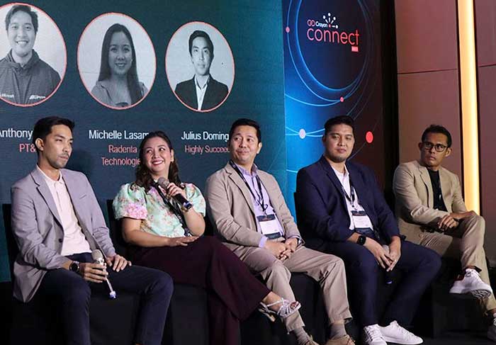 Radenta Technologies Microsoft Line of Business Operations Manager Michelle Lasam (second from right) talks during Crayon Connect 2023. Also in photo are (left to right) Highly Succeed Chief Information Officer Julius Domingo, Rakso CT President Allen Vasquez,  PT&T Product Innovations Manager Anthony Gono and Eastern Telecommunications Philippines Inc. Vice President and Head of Product & Innovation Edsel Paglinawan.
